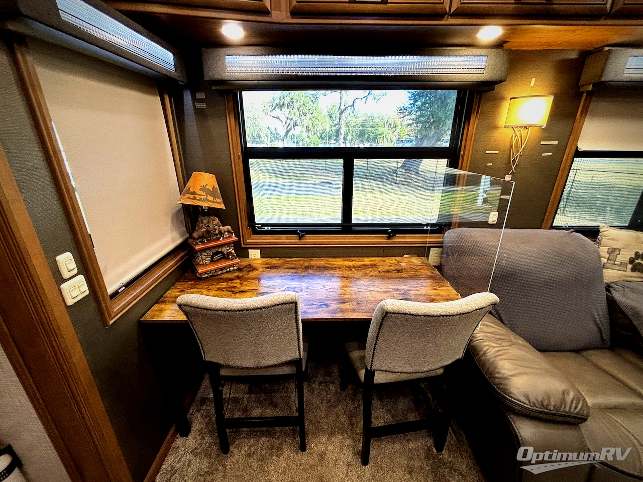 2020 DRV Luxury Suites FullHouse JX450 Photo 17