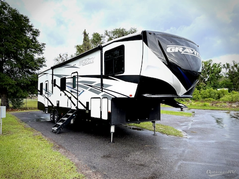 Used 2019 Heartland Gravity GR3772 Featured Photo