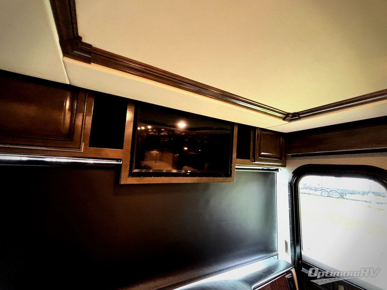 2019 Holiday Rambler Endeavor 38W Photo 10