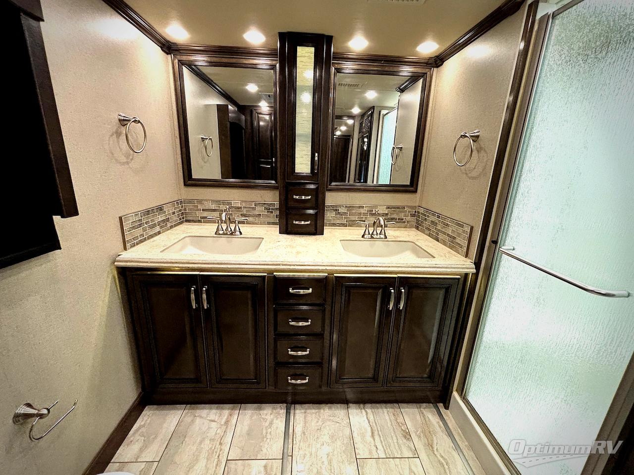 2019 Holiday Rambler Endeavor 38W Photo 21