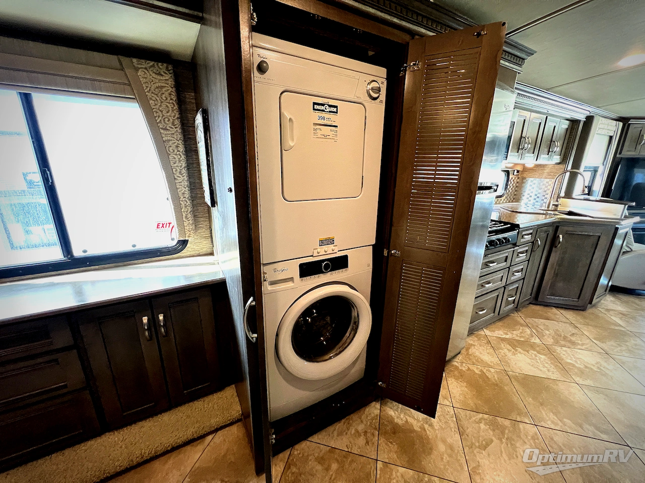 2019 Winnebago Forza 36G Photo 23