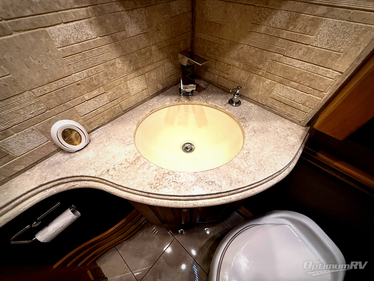 2019 Tiffin Phaeton 40QBH Photo 25