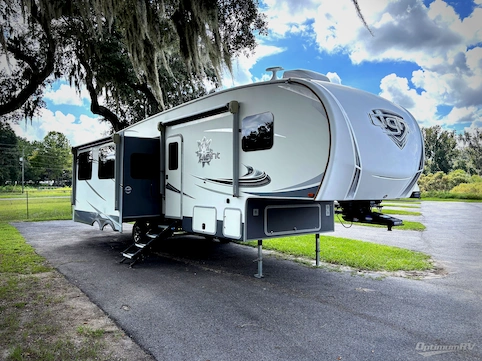 Used 2019 Open Range Light 29IRLS Featured Photo