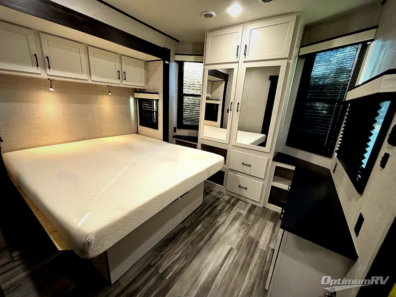 2024 Jayco Jay Flight Bungalow 40RLTS Photo 7