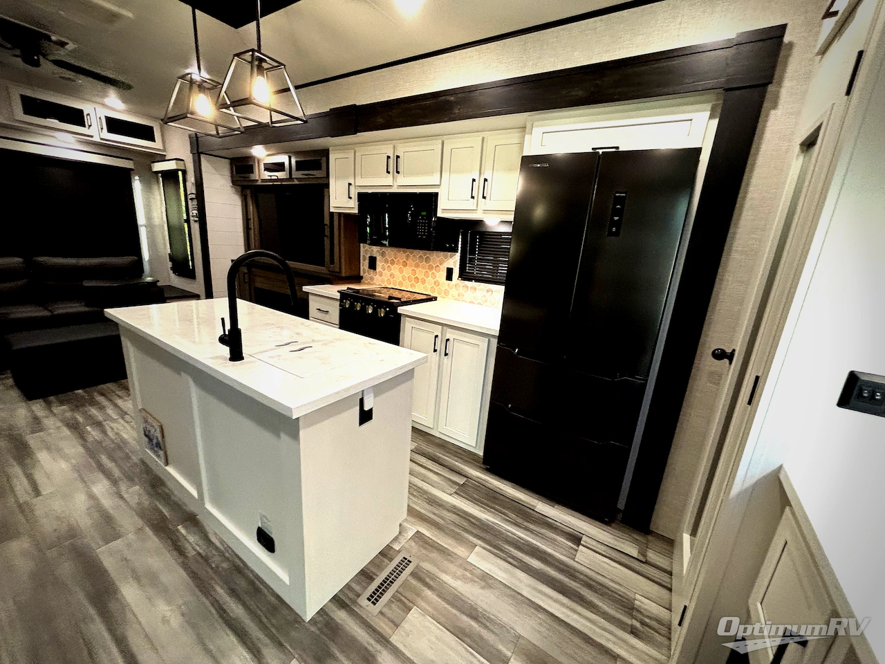 2024 Jayco Jay Flight Bungalow 40RLTS Photo 12