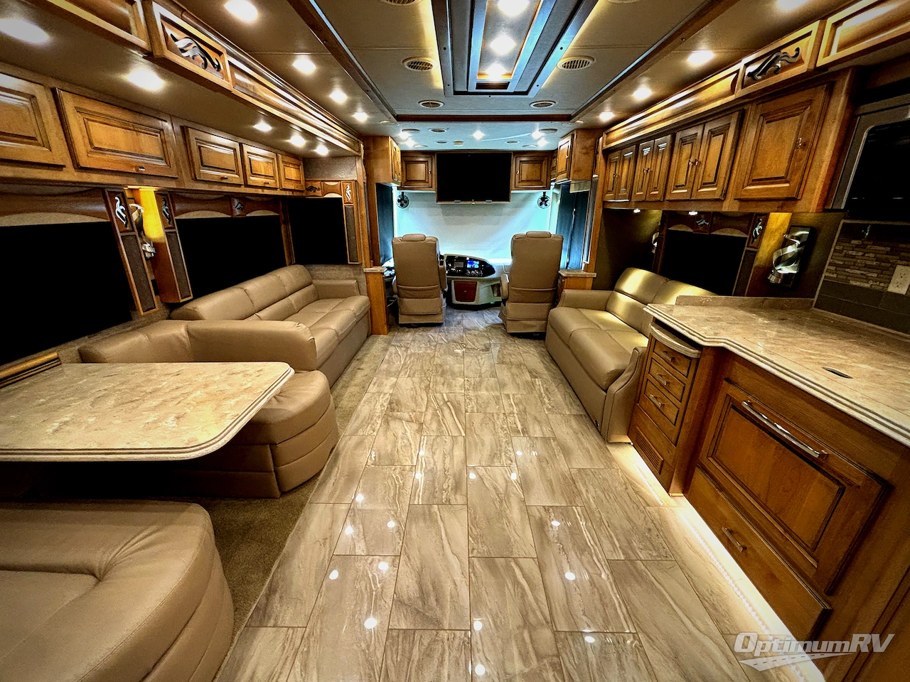 2018 Tiffin Phaeton 40 QKH Photo 5