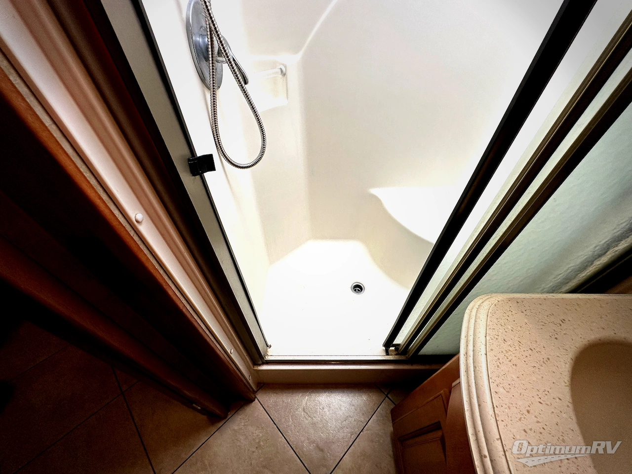 2014 Itasca Meridian 34B Photo 16