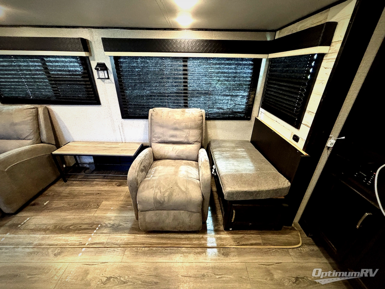 2021 Jayco Jay Feather 27RL Photo 11