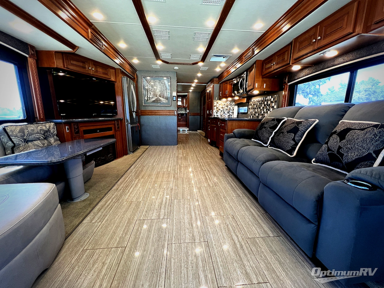 2017 Holiday Rambler Endeavor 40D Photo 4