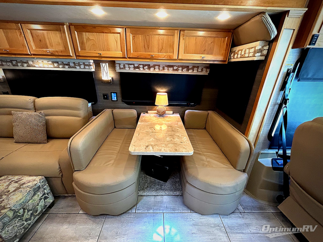 2022 Tiffin Allegro RED 340 38LL Photo 9