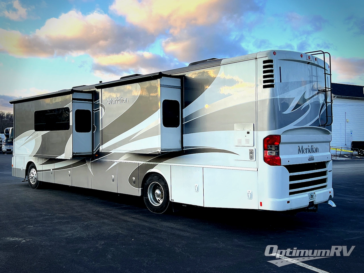 2015 Itasca Meridian 40R Photo 2