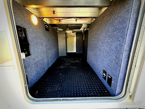 2019 Jayco Pinnacle 38FLWS RV Photo 4