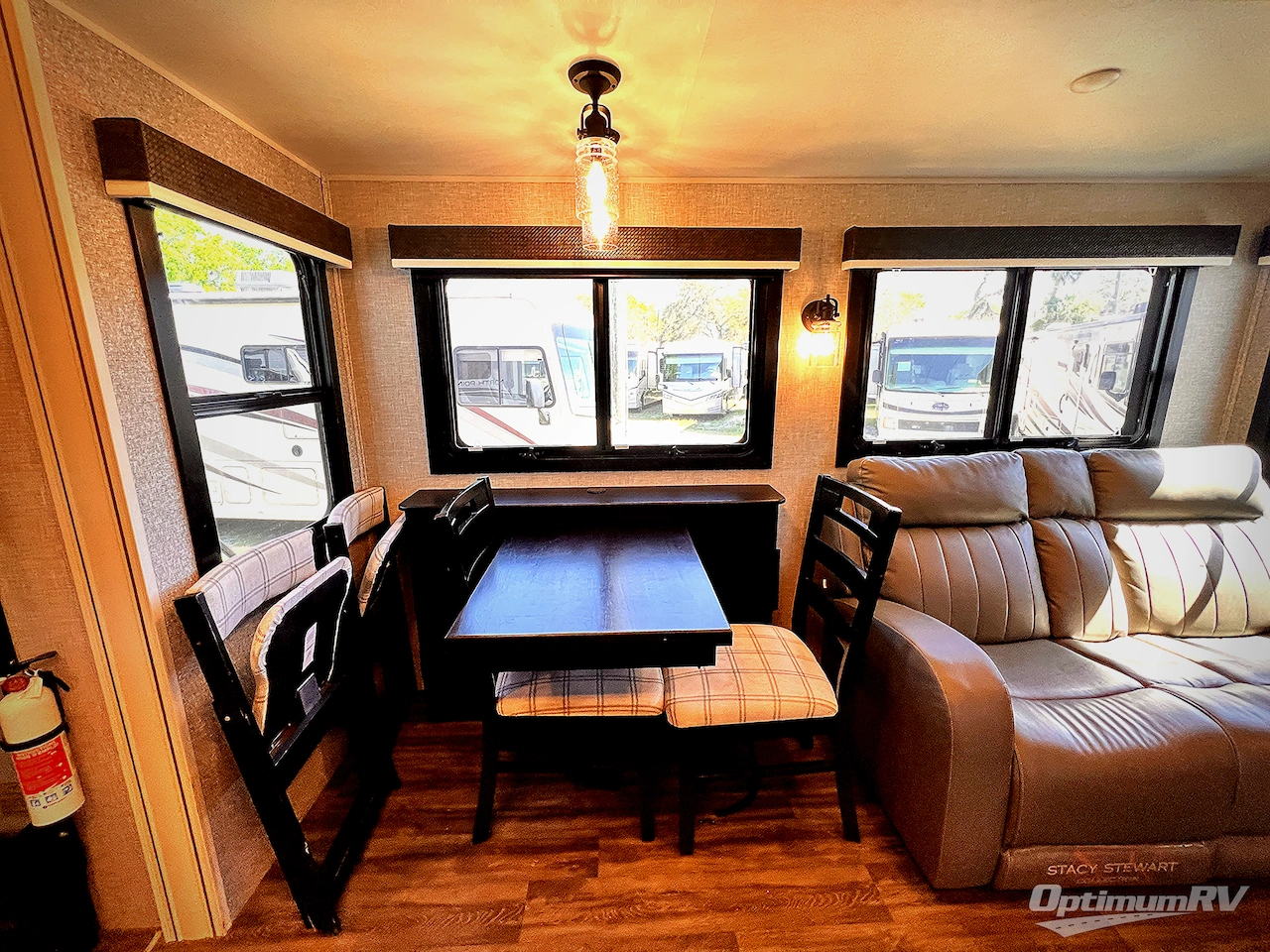 2023 Jayco North Point 390CKDS Photo 7