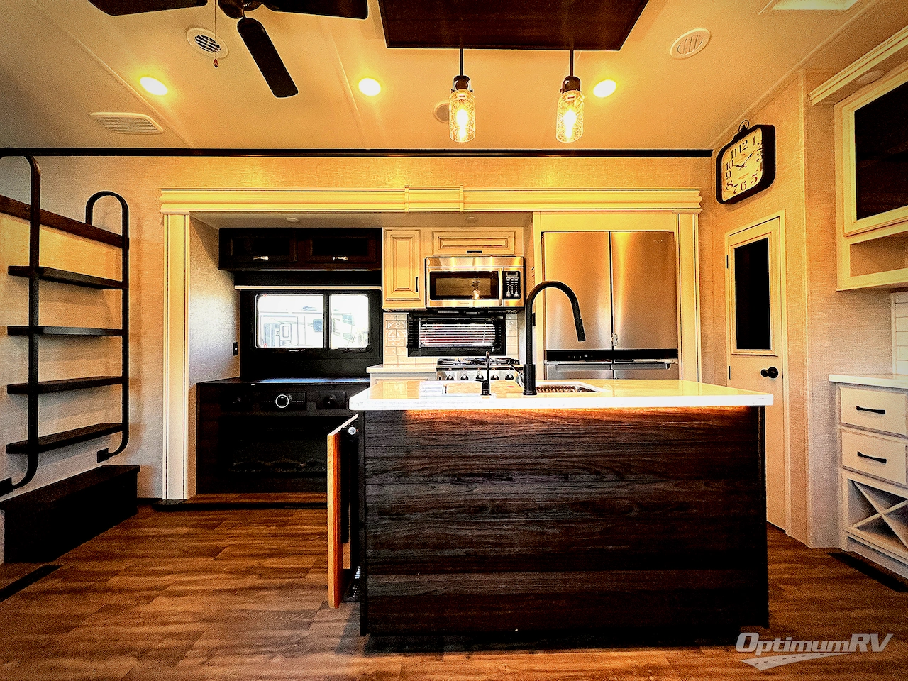 2023 Jayco North Point 390CKDS Photo 9