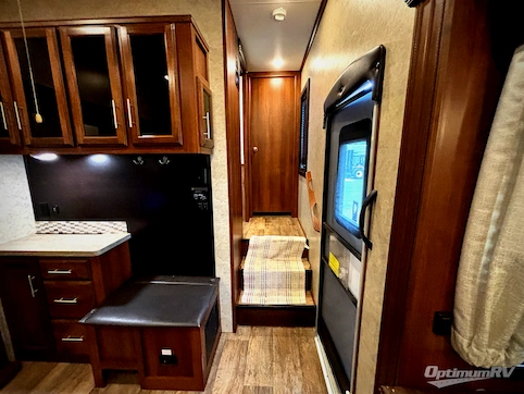 2018 Jayco Eagle 347BHOK RV Photo 2