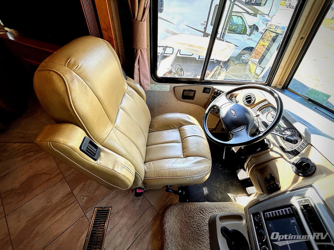 2016 Itasca Suncruiser 38Q Photo 5