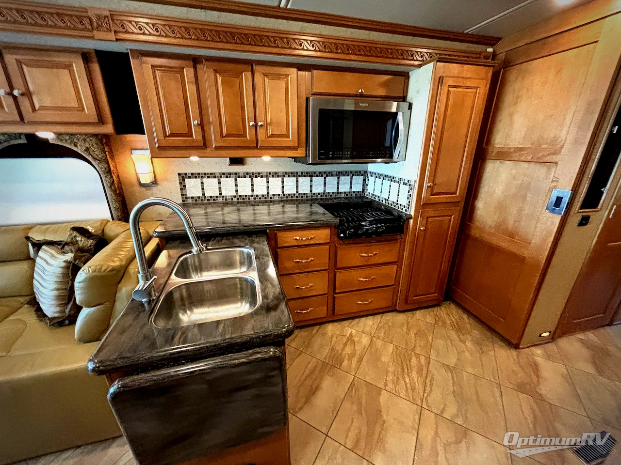 2016 Itasca Suncruiser 38Q Photo 13