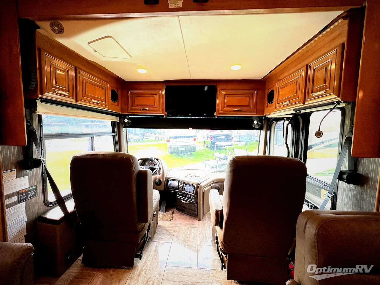 2019 Thor Aria 4000 Photo 6