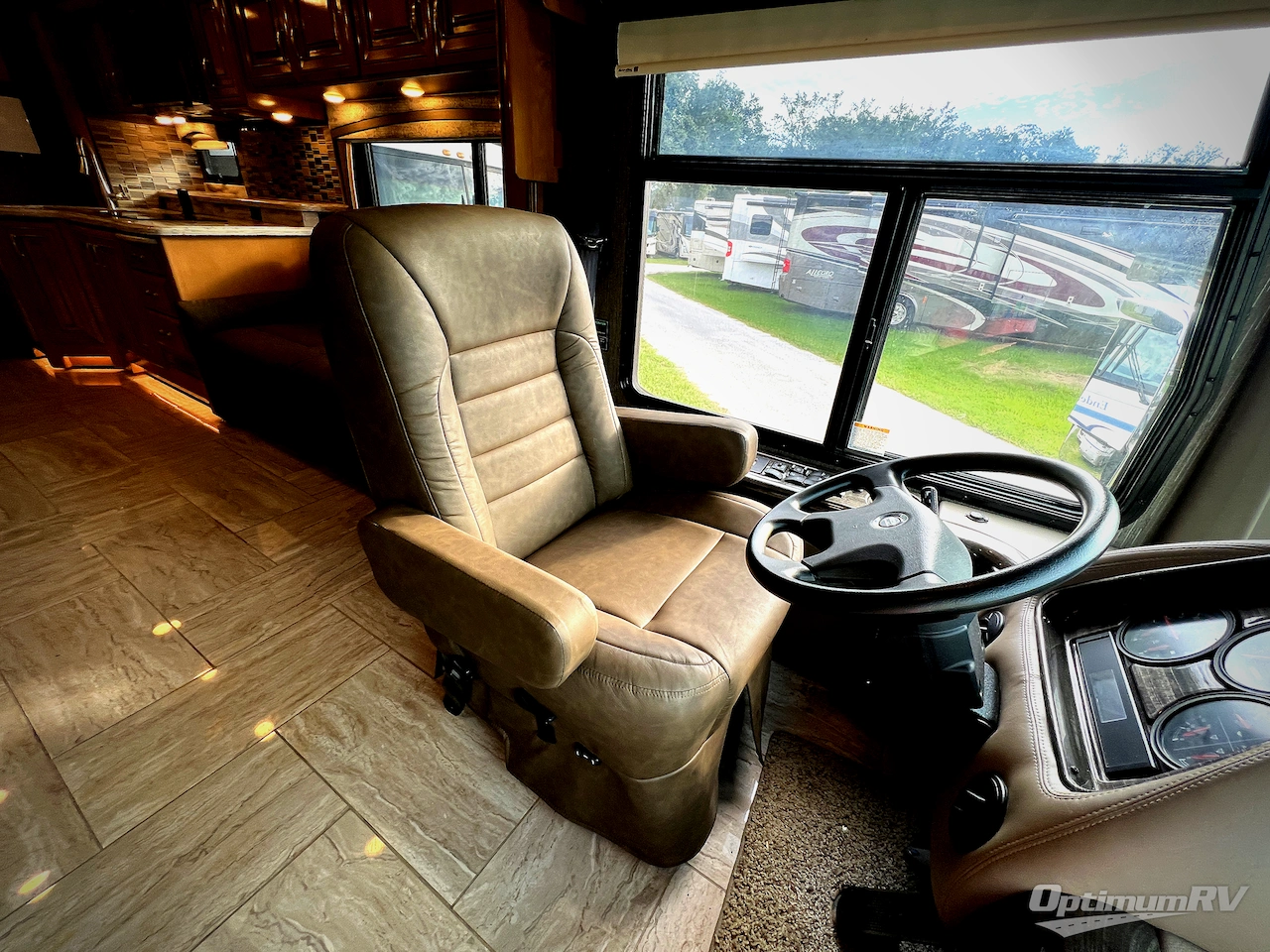 2019 Thor Aria 4000 Photo 7