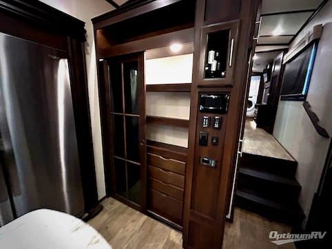 2019 Jayco North Point 381DLQS RV Photo 4