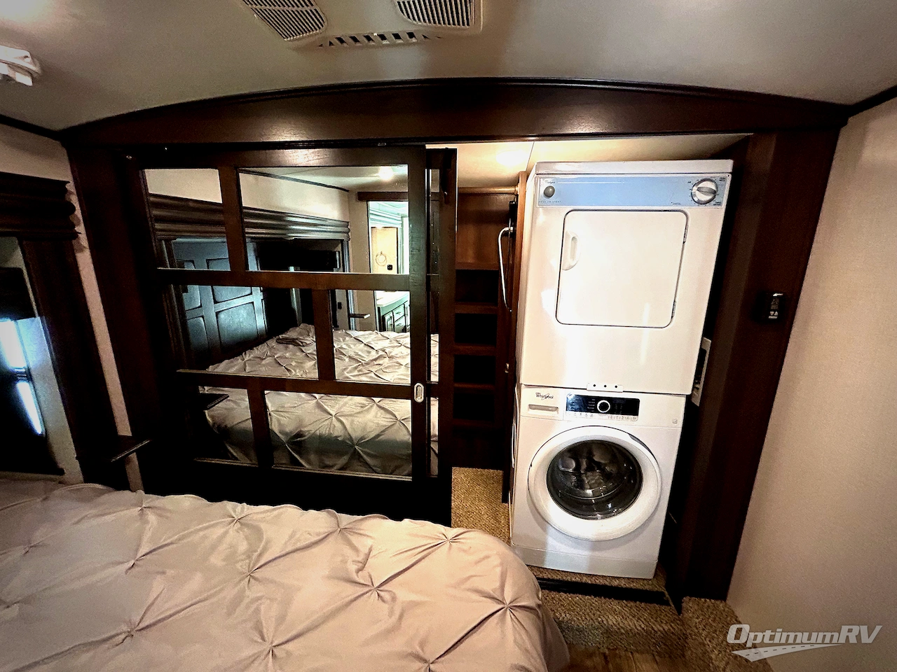2019 Jayco North Point 381DLQS Photo 10