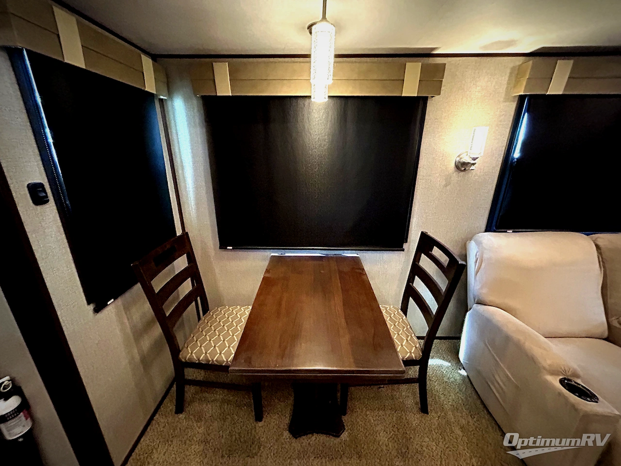 2019 Jayco North Point 381DLQS Photo 17