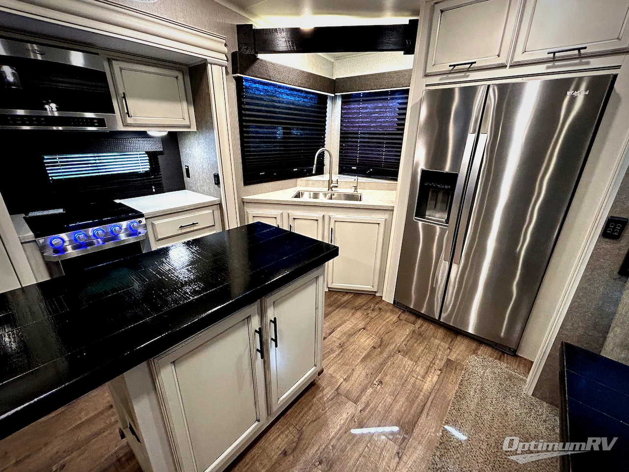 2020 Jayco Eagle 319MLOK Photo 6