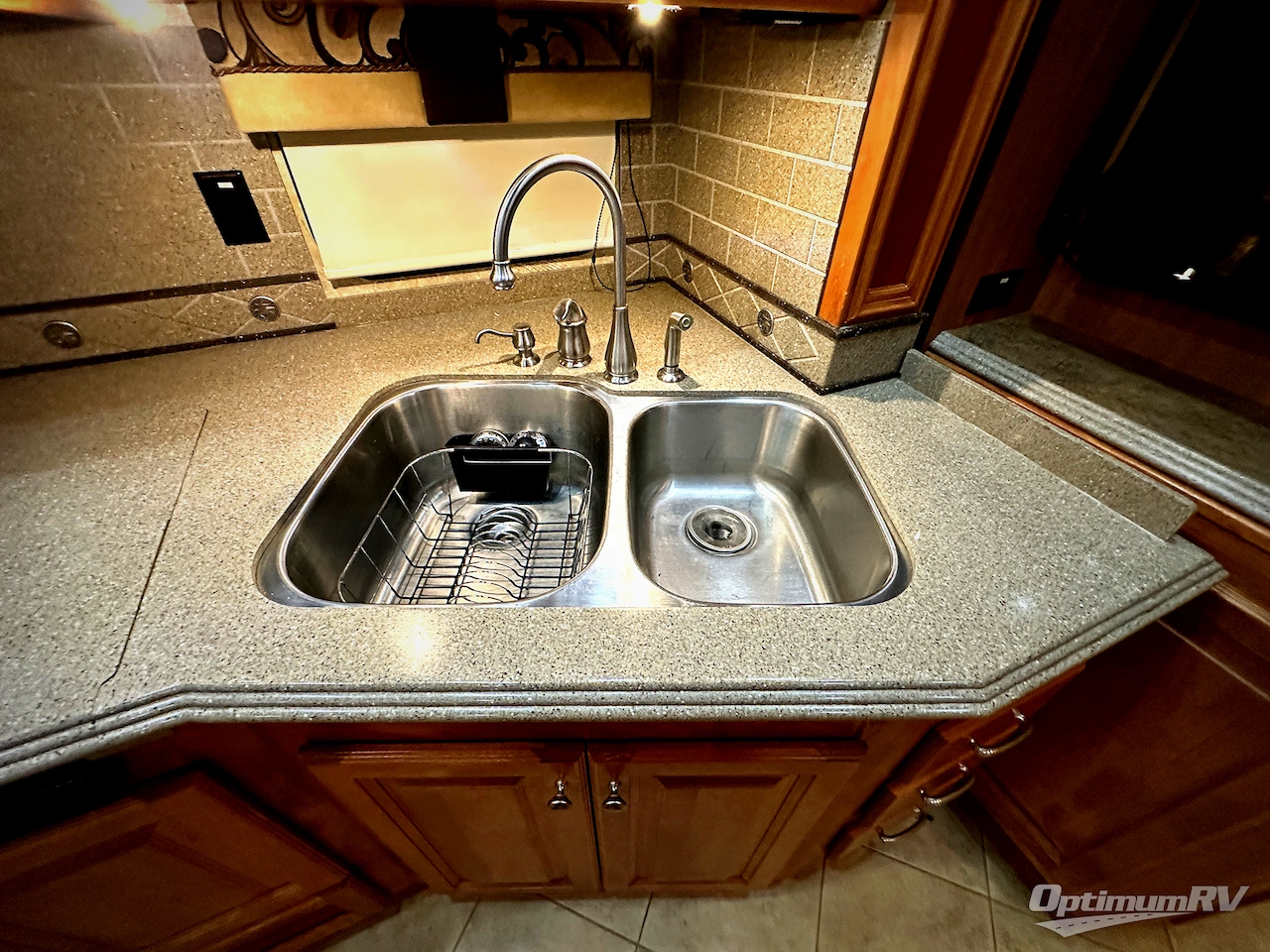 2010 Tiffin Phaeton 40QTH Photo 16
