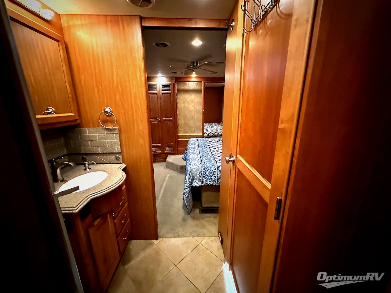 2010 Tiffin Phaeton 40QTH Photo 18