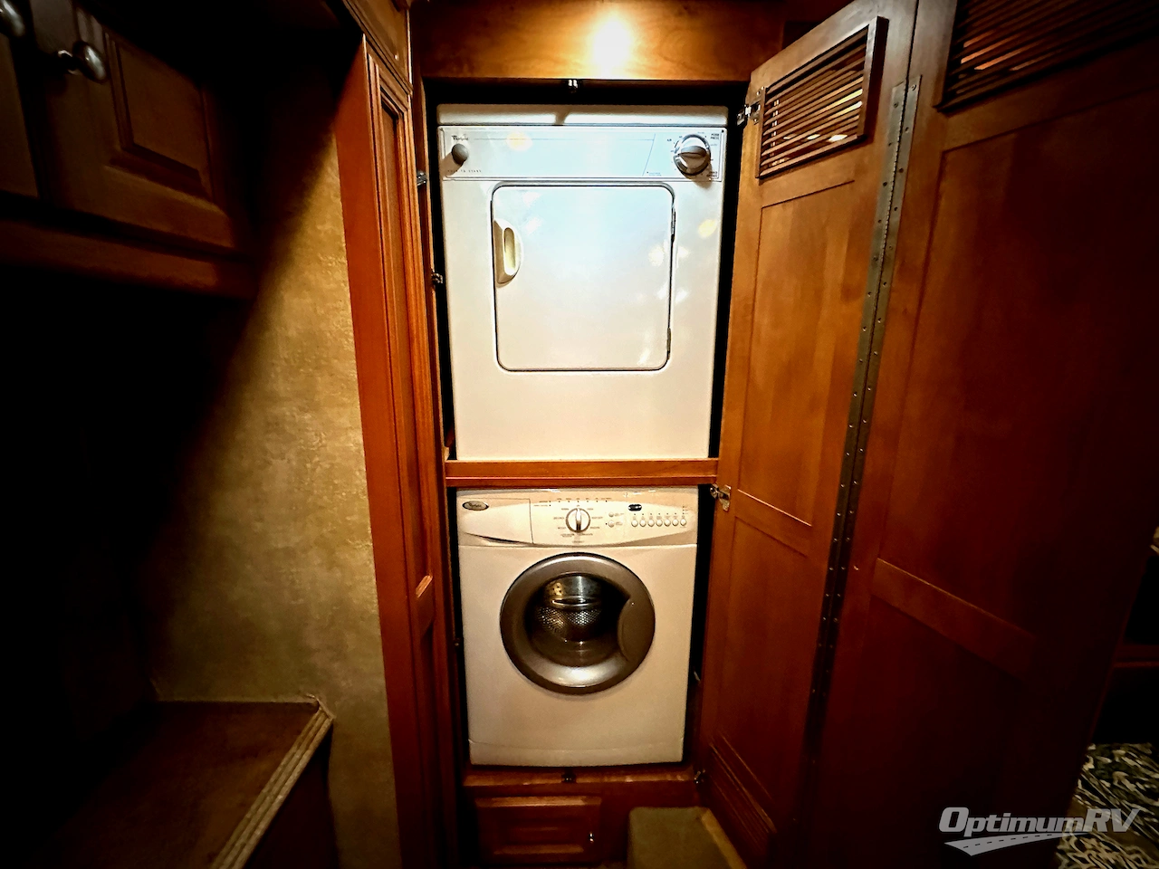 2010 Tiffin Phaeton 40QTH Photo 25