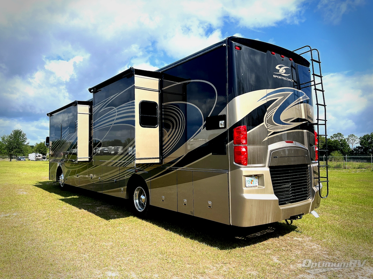 2021 Coachmen Sportscoach RD 402TS Photo 2
