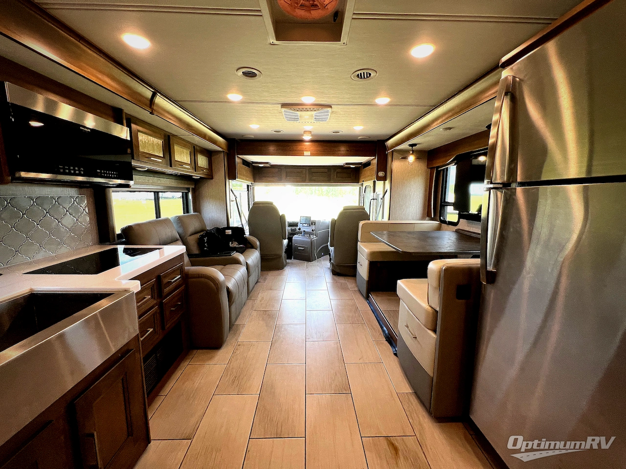 2021 Coachmen Sportscoach RD 402TS Photo 5