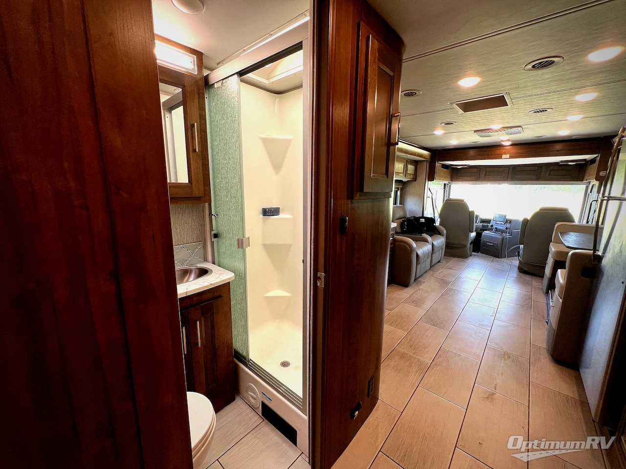 2021 Coachmen Sportscoach RD 402TS Photo 25