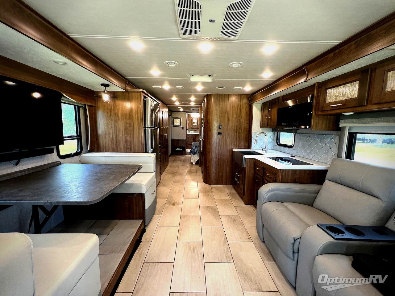 2021 Coachmen Sportscoach RD 402TS Photo 28