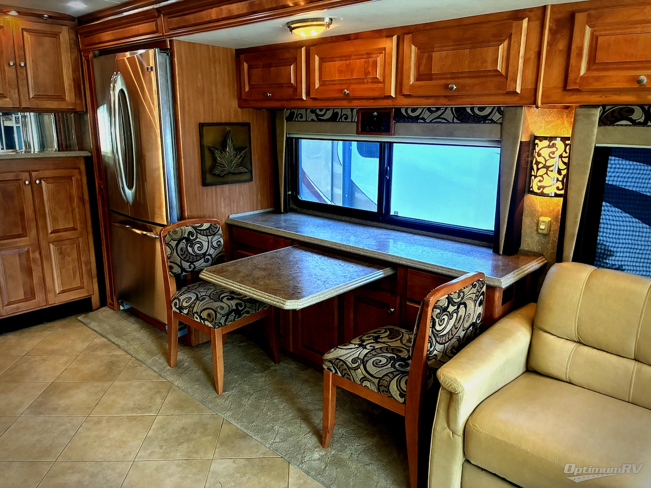 2010 Tiffin Phaeton 40QTH Photo 5