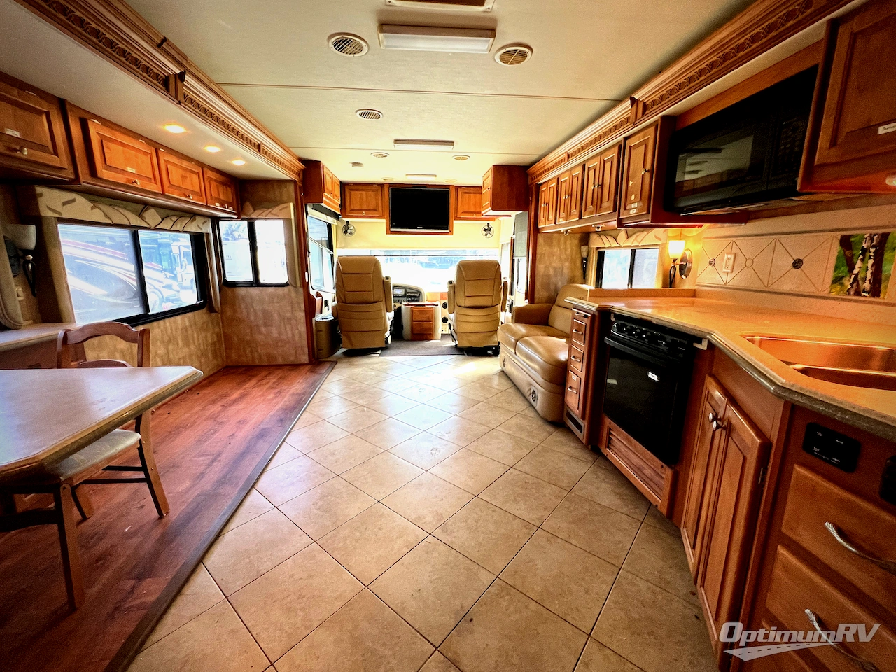 2008 Tiffin Phaeton 36 QSH Photo 5