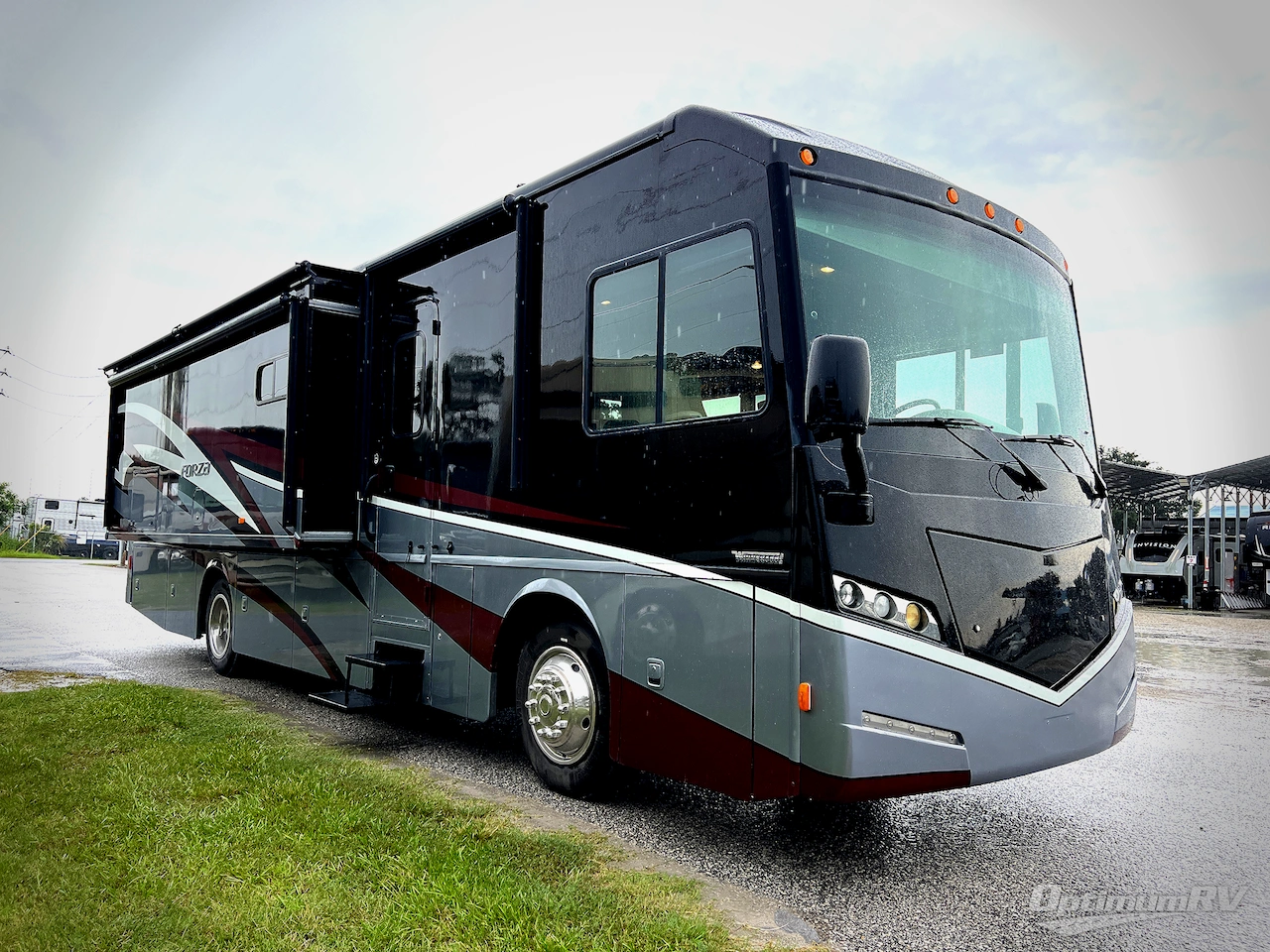 2015 Winnebago Forza 34T Photo 1