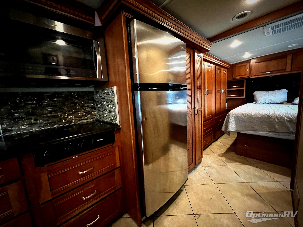 2015 Winnebago Forza 34T Photo 14
