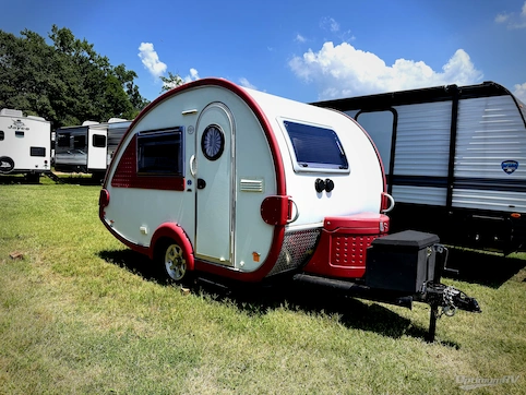 Used 2017 nuCamp T@B 320 S Featured Photo