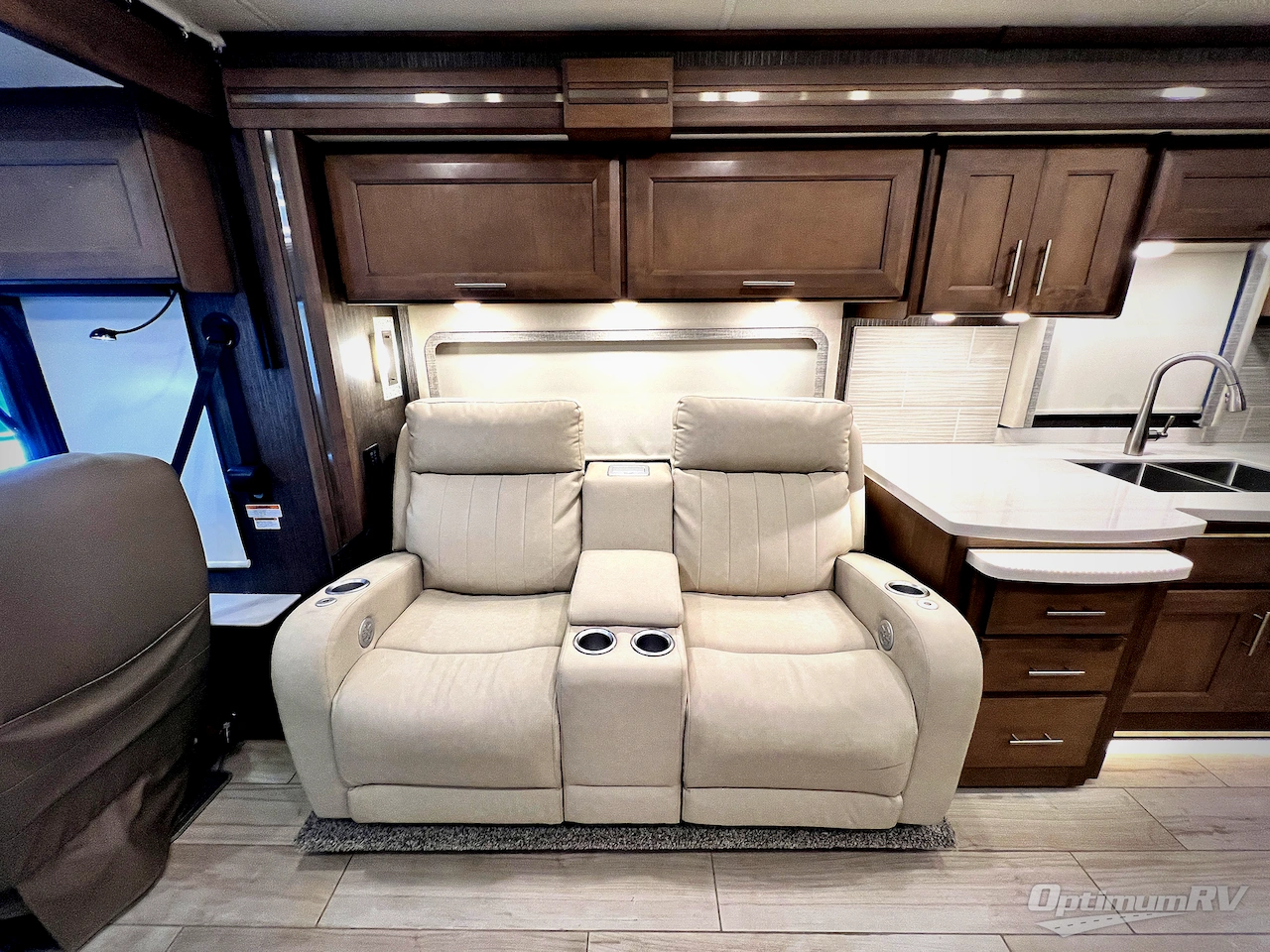 2021 Thor Aria 3901 Photo 14