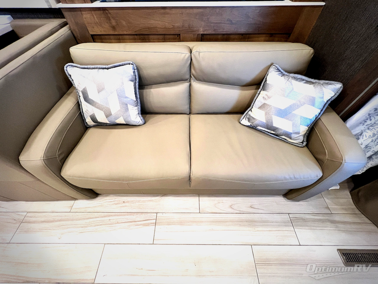 2021 Thor Aria 3901 Photo 11