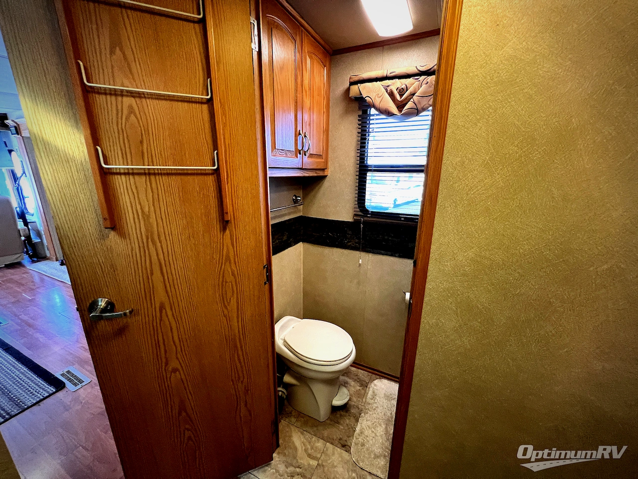 2008 Newmar Kountry Star Diesel KSDP 3916 Photo 31