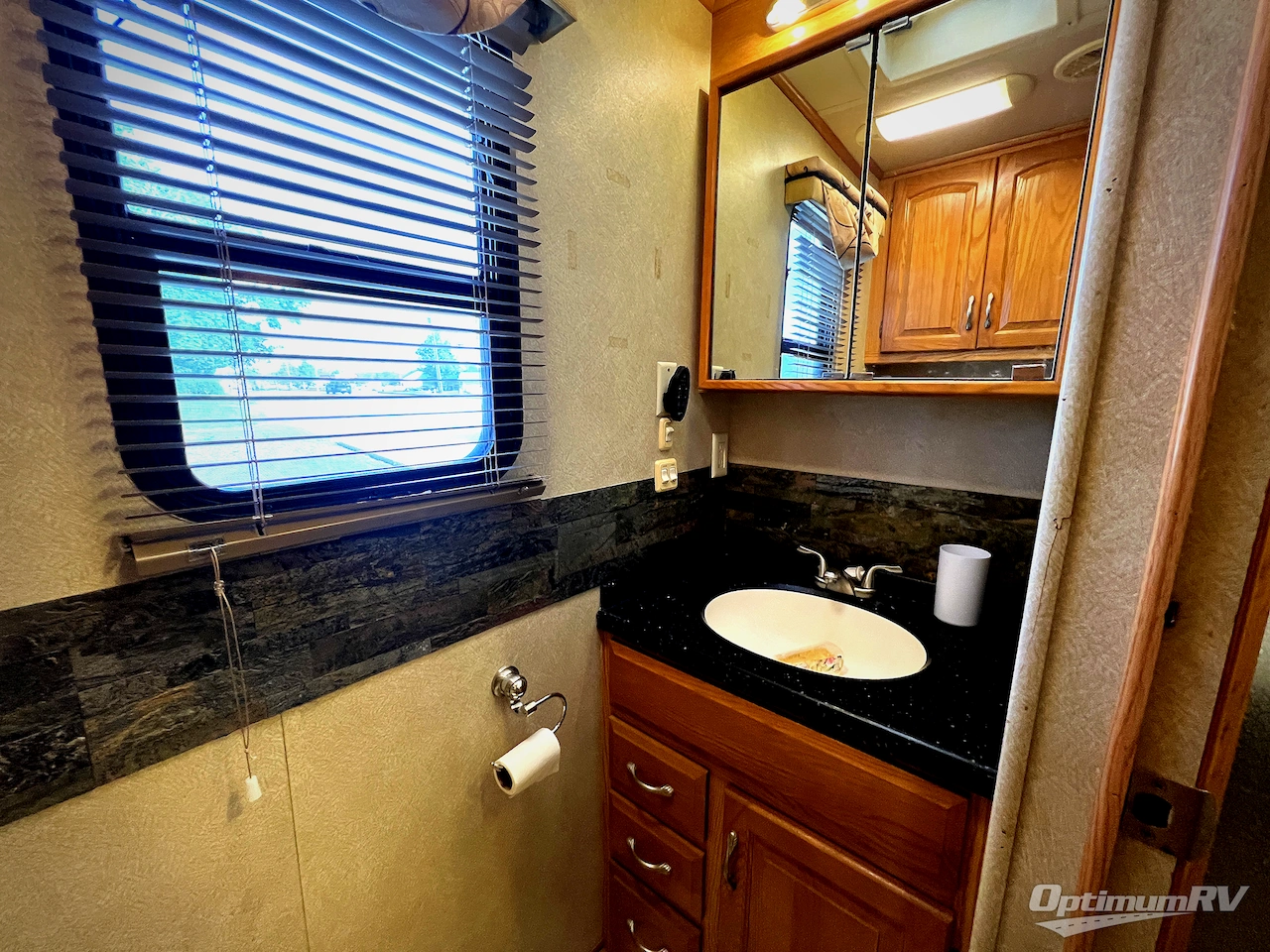 2008 Newmar Kountry Star Diesel KSDP 3916 Photo 32