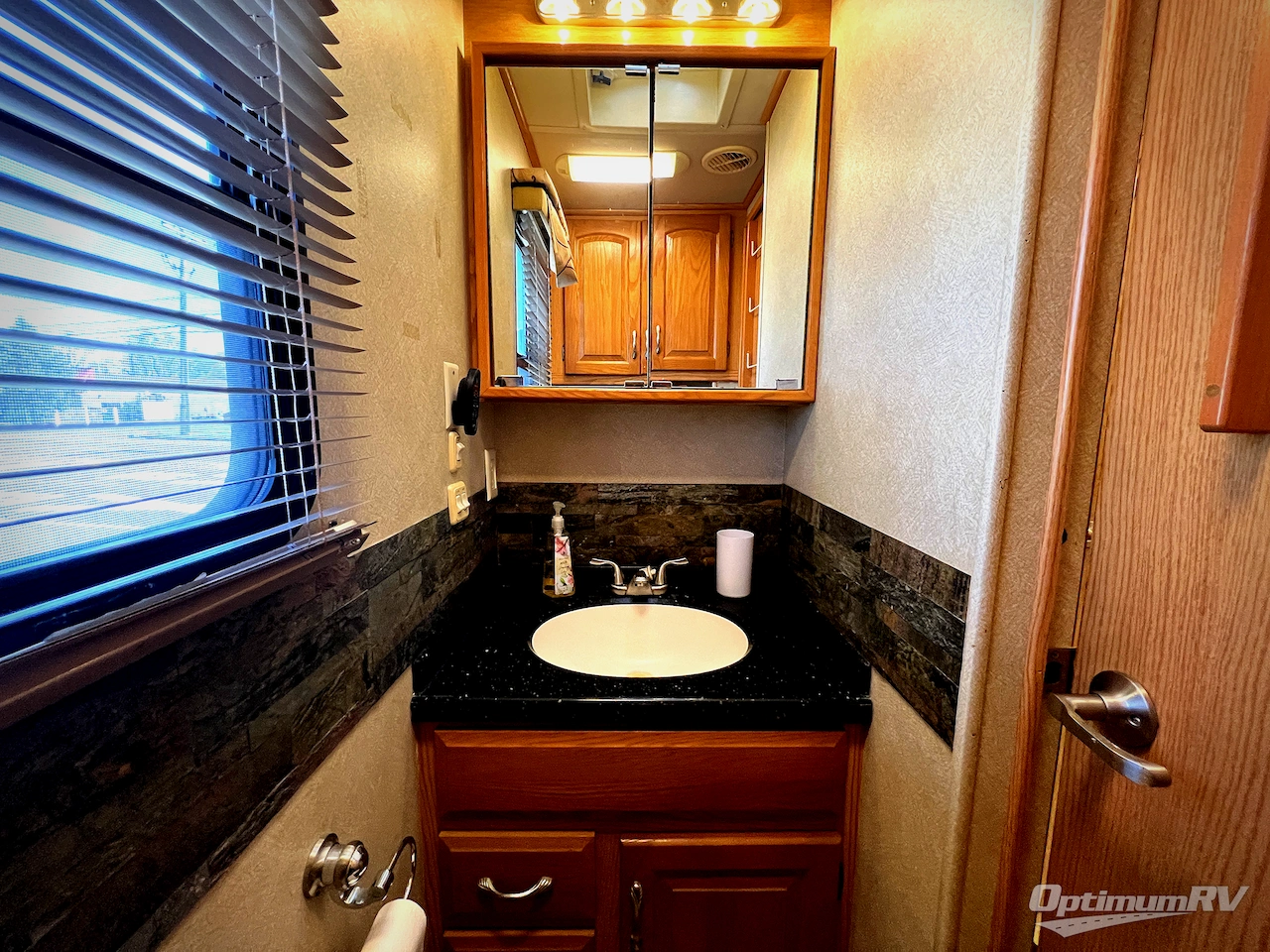 2008 Newmar Kountry Star Diesel KSDP 3916 Photo 33