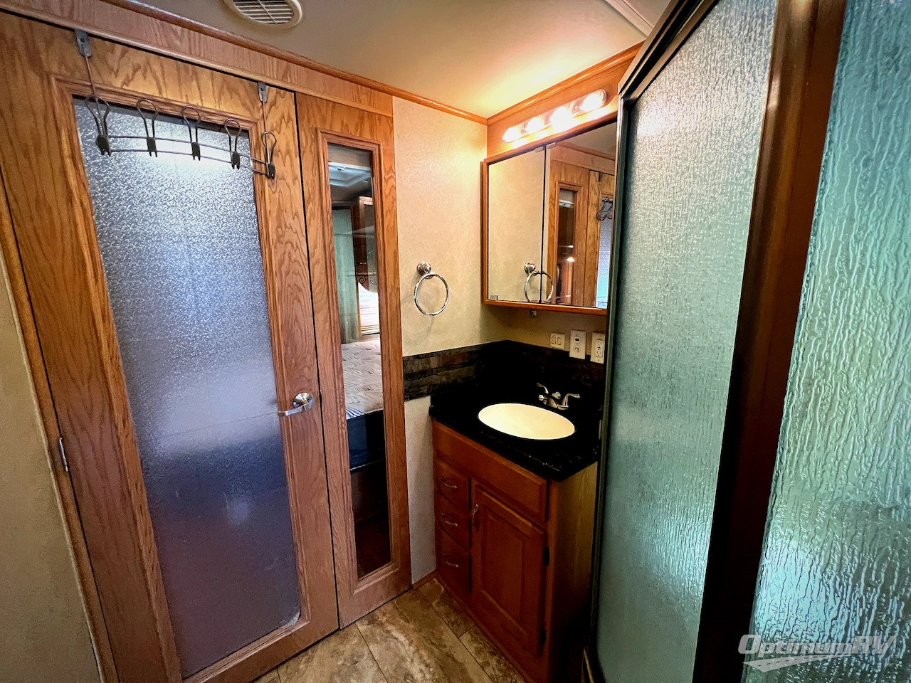 2008 Newmar Kountry Star Diesel KSDP 3916 Photo 42