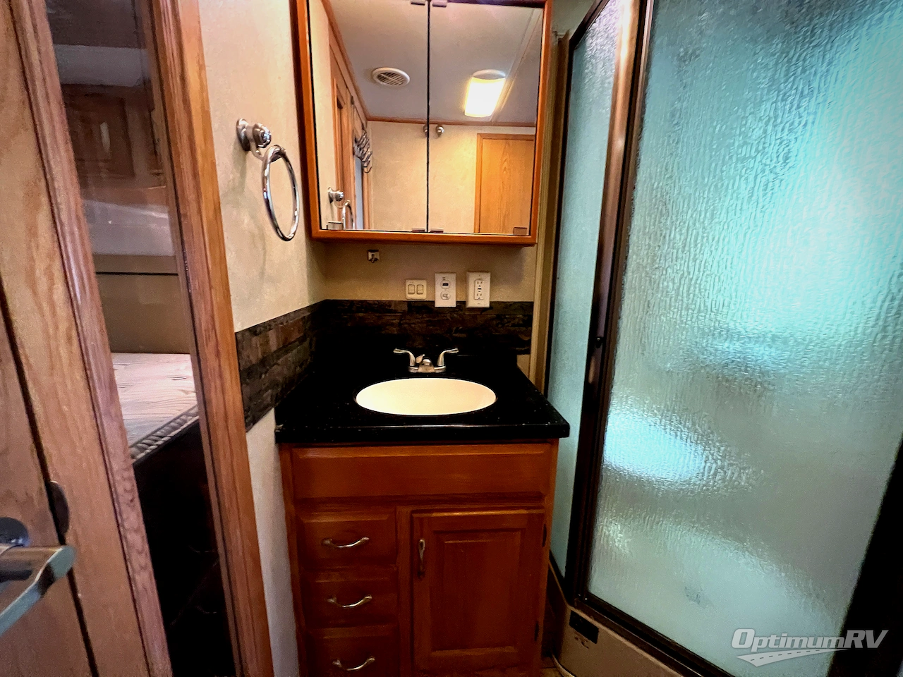 2008 Newmar Kountry Star Diesel KSDP 3916 Photo 43