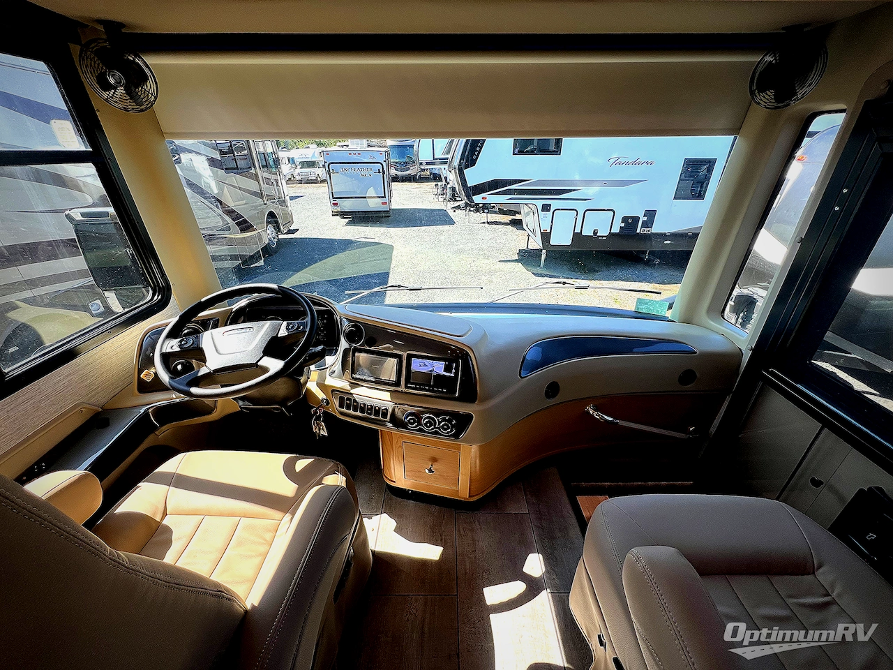 2022 Tiffin Allegro RED 340 33 AL Photo 5