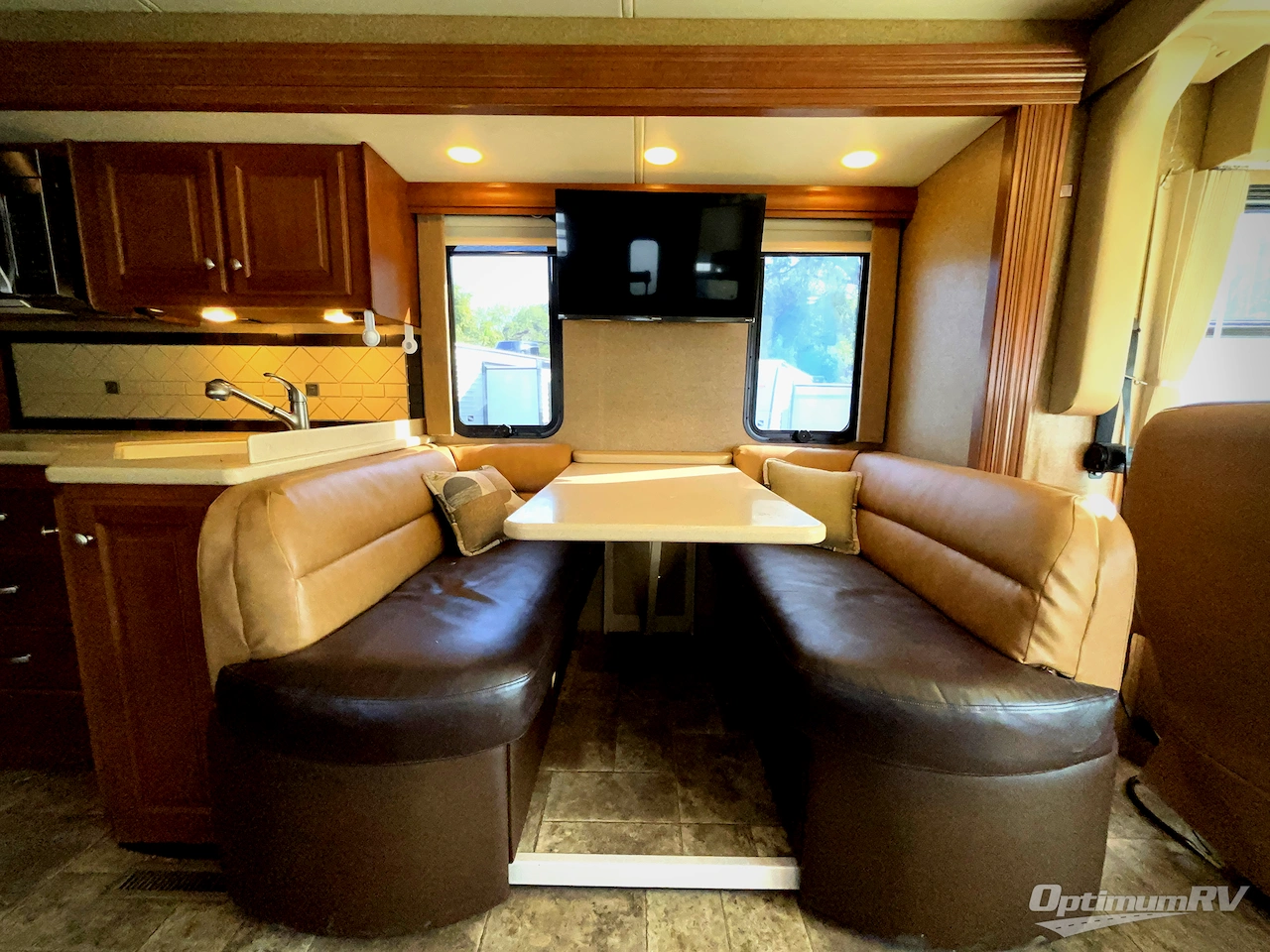 2014 Thor Palazzo 33 2 Photo 8
