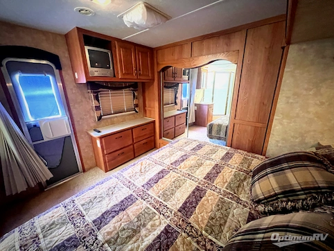 2008 Jayco Eagle 322FKS RV Photo 4