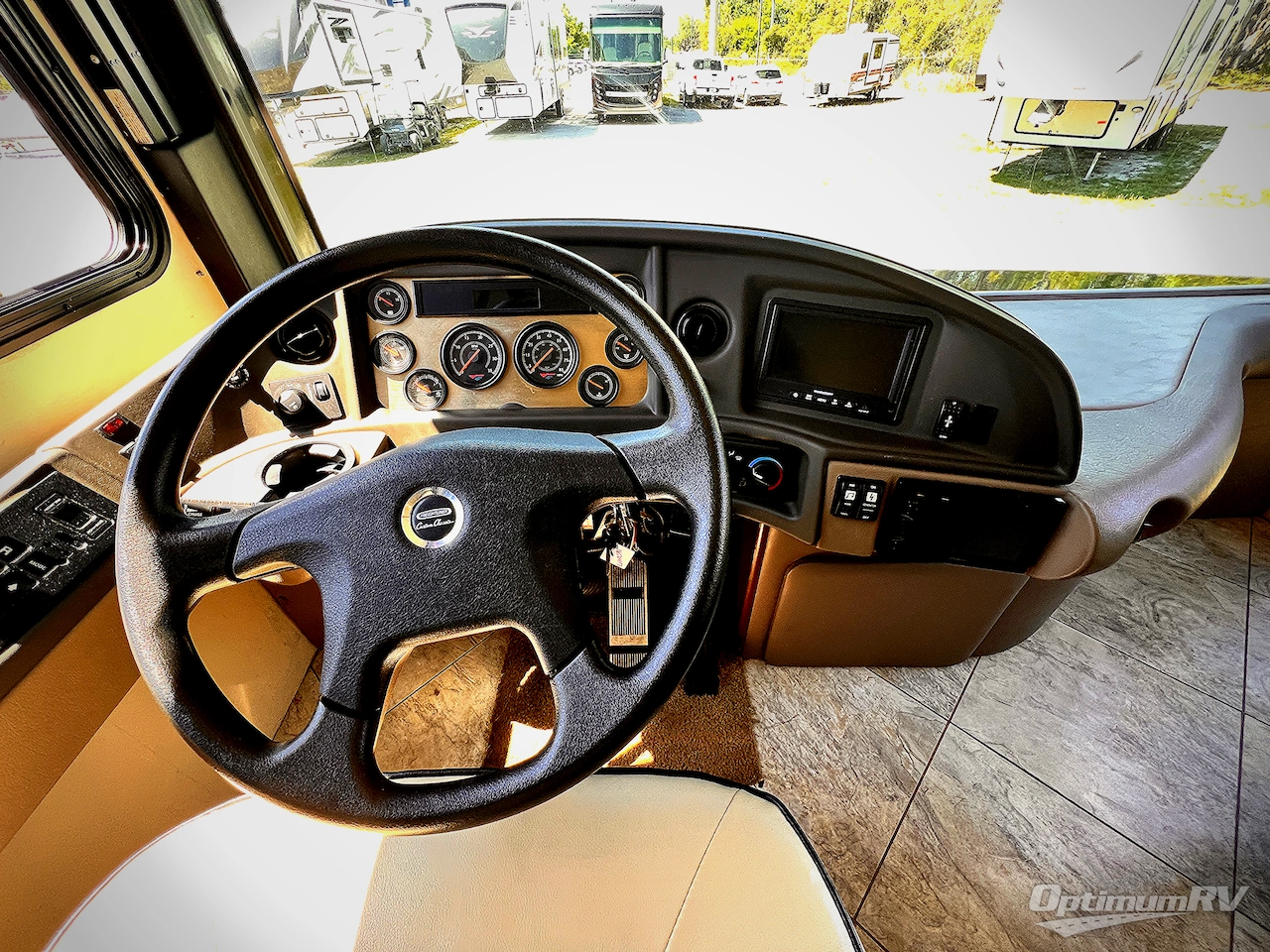 2014 Fleetwood Excursion 35B Photo 7